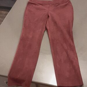 Chico's sz 0.5 faux  suede burgundy  ladies pants